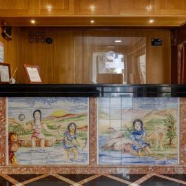 Hotel Nova Cidade，位于阿马多拉的酒店