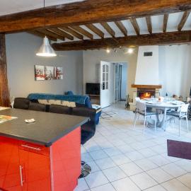 Maison en Pays d'Othe，位于Les Sièges的酒店