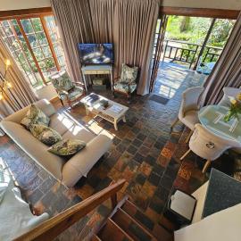 Tsitsikamma Gardens Self-Catering Cottages - Cottage #2，位于Sanddrif的酒店
