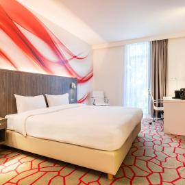 B&B HOTEL Mons Centre，位于蒙斯的酒店