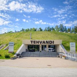 Tehvandi Hotell，位于奥泰佩的酒店
