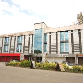 Sri Krishnan Residency，位于博拉吉的酒店