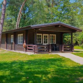 Scandinavian Lodges (by Outdoors Holten)，位于霍尔滕的酒店