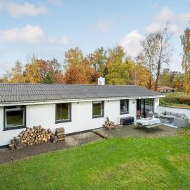 Lovely Home In Fårvang With Wifi，位于福旺的酒店