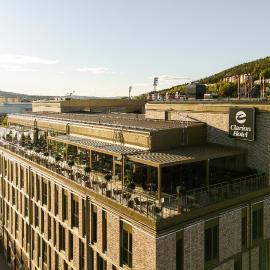 Clarion Hotel Sundsvall，位于松兹瓦尔的酒店