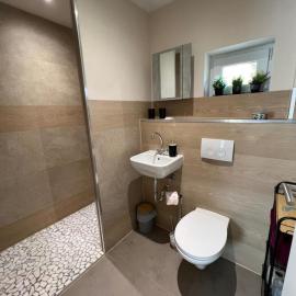 NEU! Ferienwohnung Havel-Biene，位于Premnitz的酒店