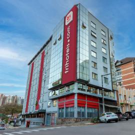 Tri Hotel Bento Gonçalves,位于本图贡萨尔维斯的酒店