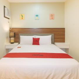 RedDoorz @ Leoncia Apartelle Mandaue City