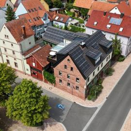 Wirtshaus & Hotel Zur Alten Brauerei Zapf，位于Uettingen的酒店