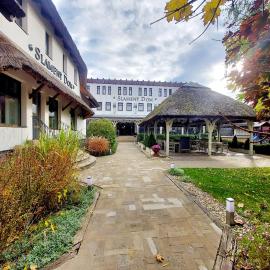 Hotel Slamený Dom & SPA,位于科希策的酒店