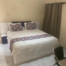 Hotel Residence Ami Bamba，位于萨利尼亚拉尔的酒店
