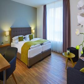 Hotel Kapellenberg,位于艾贝尔斯塔特的酒店