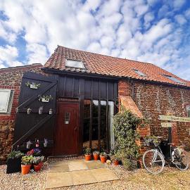 Old Barn, Beach Farm Hunstanton - Dog Friendly，位于赫彻姆的酒店