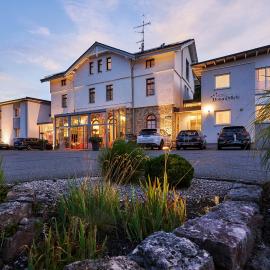 Hotel Donaublick，位于谢尔的酒店