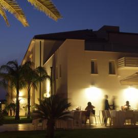 Hotel Villa San Bartolo,位于维多利亚的酒店