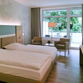 Waldhotel Felsenkeller am Teutoburger Wald，位于巴特伊堡的酒店