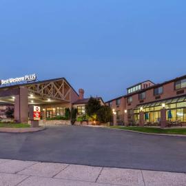 Best Western PLUS Cotton Tree Inn，位于North Salt Lake的酒店