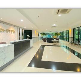 Makati Hotel Cibitung，位于Cibuntu的酒店