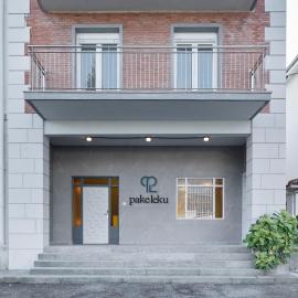 Pensión Pakeleku，位于乌尔涅塔的酒店