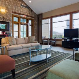 SureStay Plus by Best Western Covington，位于卡温顿的酒店