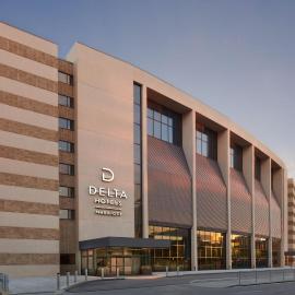 Delta Hotels Calgary Airport In-Terminal，位于卡尔加里的酒店