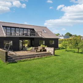 Nice Home In Øster Assels With Wifi，位于Øster Assels的酒店