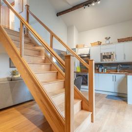 The Coach House - Cosy Retreat in Warwickshire!，位于Shottery的酒店