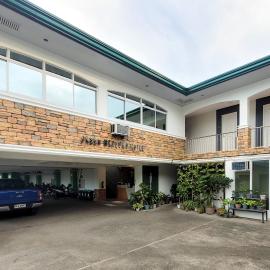 Green Meadows Hotel & Restaurant,位于San Nicolas的酒店