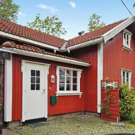 Stunning Home In Eidsberg With Kitchen，位于Eidsberg的酒店