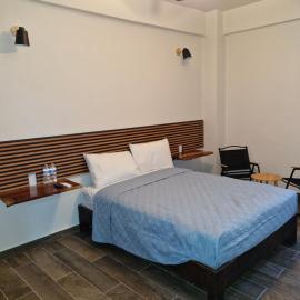 inbed Hotel，位于图斯特拉古铁雷斯的酒店