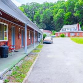 Travelers Inn by OYO Beaver, Hwy 19，位于Glen Morgan的酒店