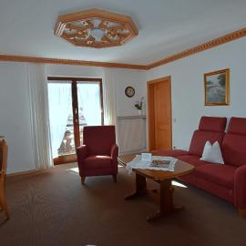 Gästehaus Bergfrieden, Ferienwohnung Susanne，位于巴特拜尔索因的酒店