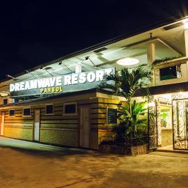 Dreamwave Resort Pansol Laguna，位于卡兰巴的酒店
