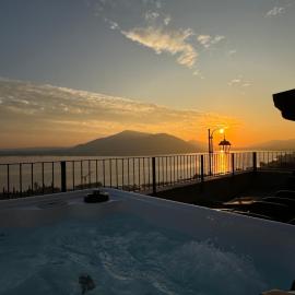 Terrazza sulle mura Appartamento Sole，位于普雷多雷的酒店
