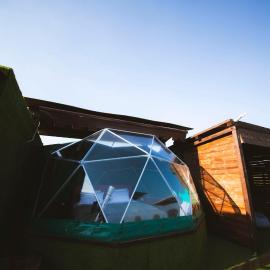 Glamping&BeerSpa Scialla Sul Lago，位于皮诺拉瓦的酒店