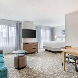 Sonesta ES Suites San Antonio Downtown Alamo Plaza，位于圣安东尼奥的酒店