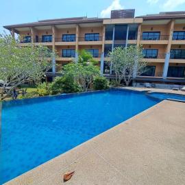 Chalicha Resort，位于春蓬的酒店
