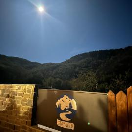 B&B A…Monte