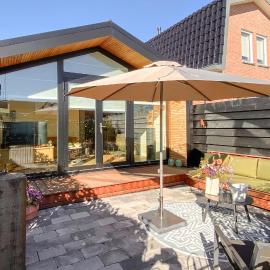 Stunning House In Spakenburg，位于Spakenburg的酒店