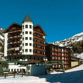 Hotel Adler，位于福波洛的酒店