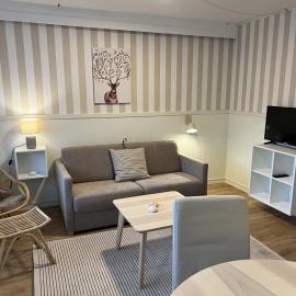Hotel Kommandørgården，位于罗莫柯克比的酒店