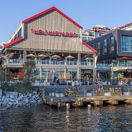 Seaside Hotel North Vancouver，位于北温哥华的酒店