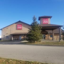 Joys Inn Innisfail, AB，位于Innisfail的酒店
