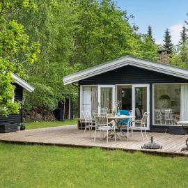 Amazing Home In Rørvig With Kitchen，位于勒维的酒店