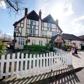 Toby Carvery Beckenham by Innkeeper's Collection,位于布罗姆利的酒店