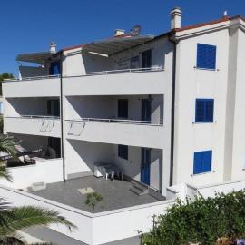 Apartment Goran，位于Verunić的酒店