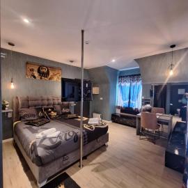 Waregem Hotel A，位于瓦勒海姆的酒店