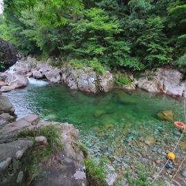 Baekmu Mountain Villa Red Clay Pension，位于Hamyang的酒店