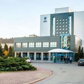 Hotel Sport，位于贝乌哈图夫的酒店