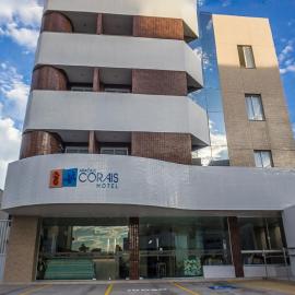 Aracaju Corais Hotel，位于阿拉卡茹的酒店